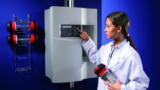 tram-chuyen-mau-premium