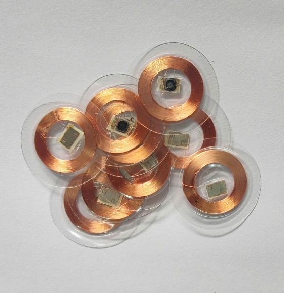 RFID hộp chuyển mẫu của hãng Aerocom